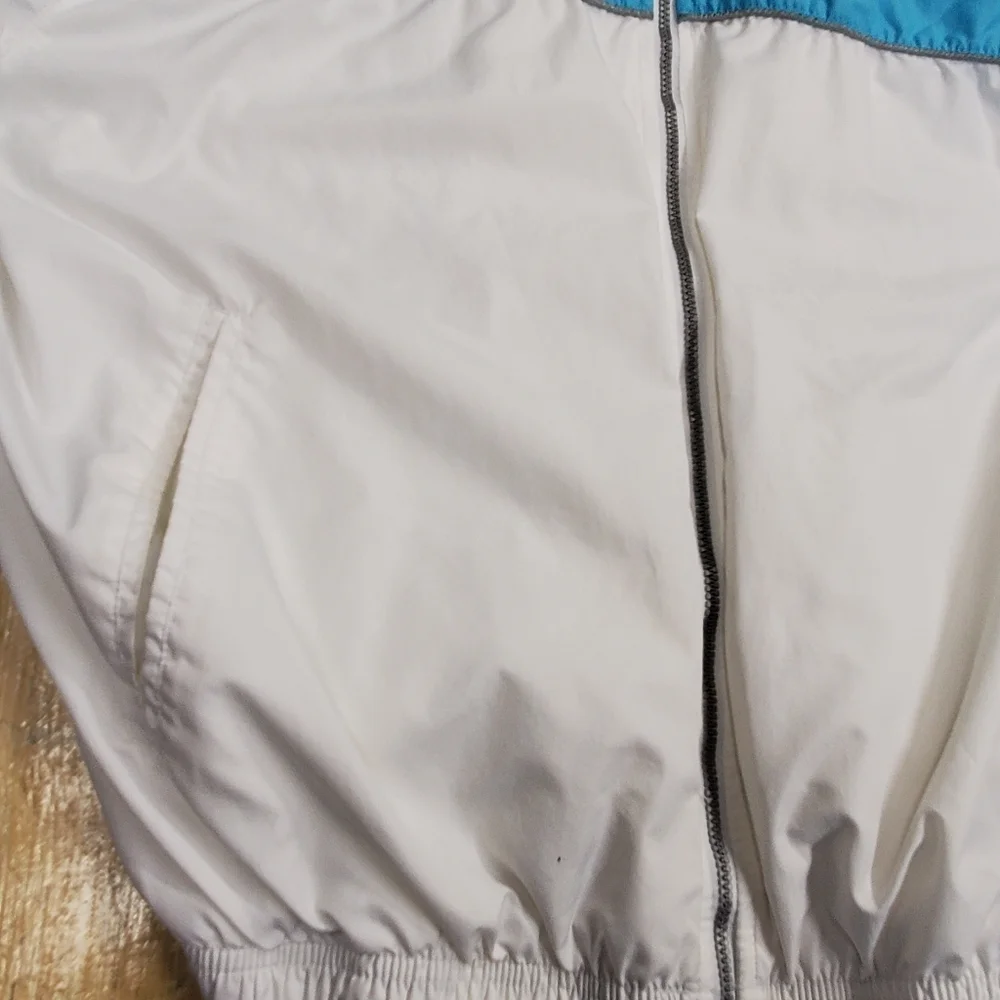 #065 Nike Small Windbreaker Jacket